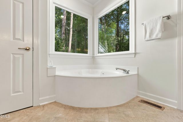 208 Connors Circle, Cary, NC 27511