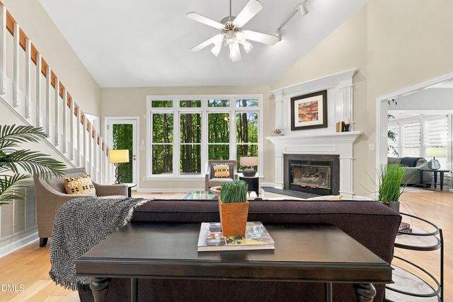 208 Connors Circle, Cary, NC 27511