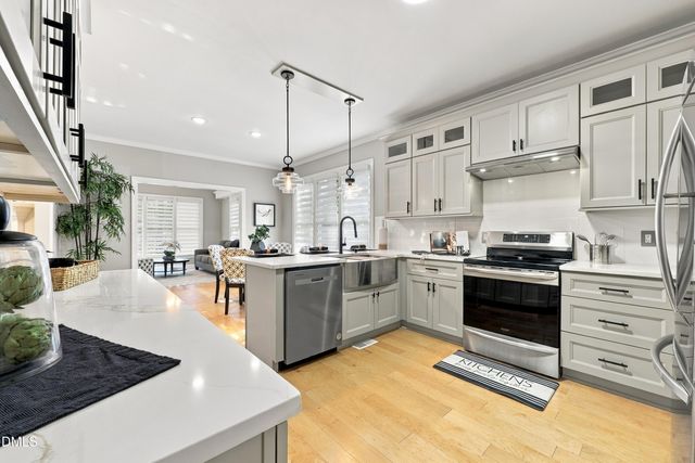 208 Connors Circle, Cary, NC 27511