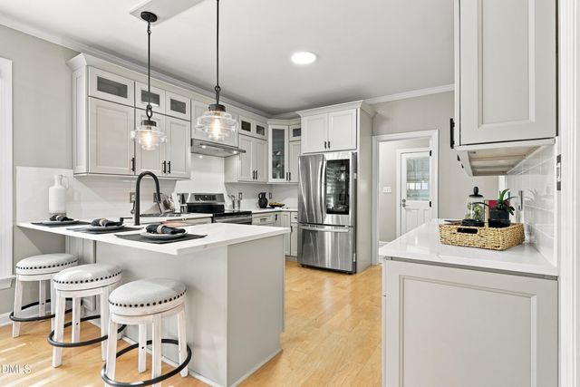 208 Connors Circle, Cary, NC 27511