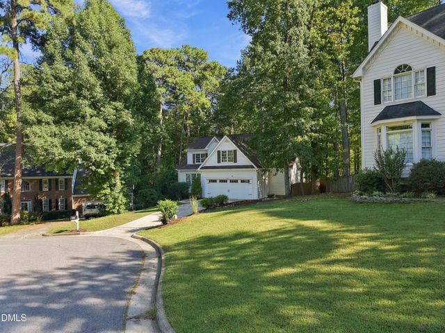 208 Connors Circle, Cary, NC 27511