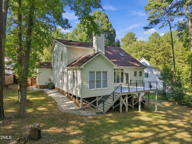 208 Connors Circle, Cary, NC 27511