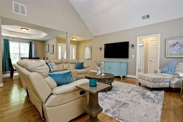 110 Winterhawk Cove, Dawsonville, GA 30534