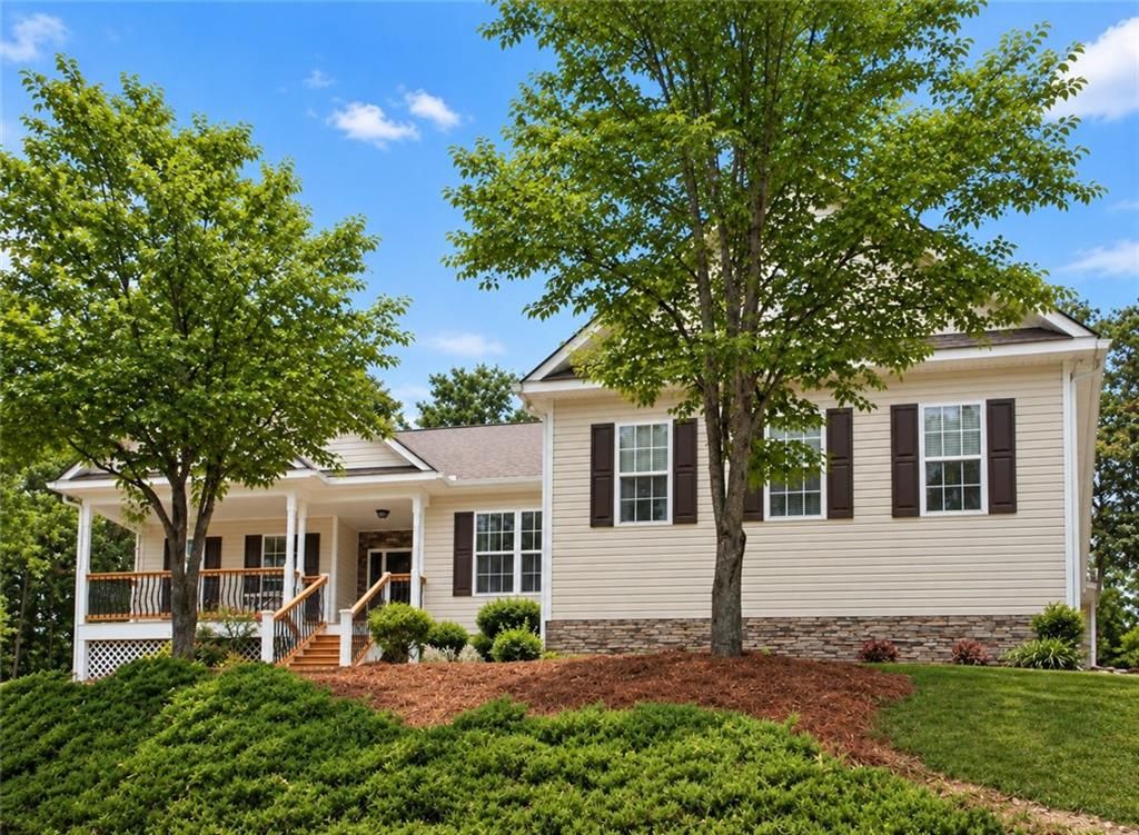 110 Winterhawk Cove, Dawsonville, GA 30534