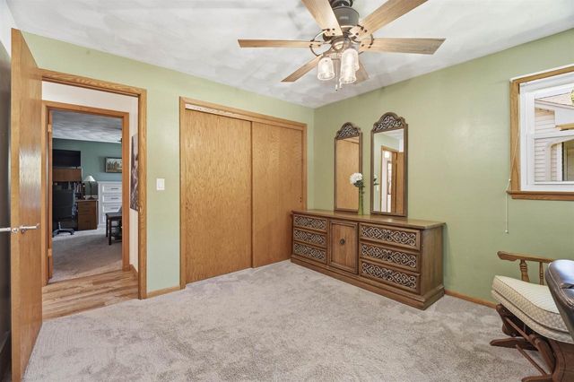 824 W CECIL STREET, Neenah, WI 54956
