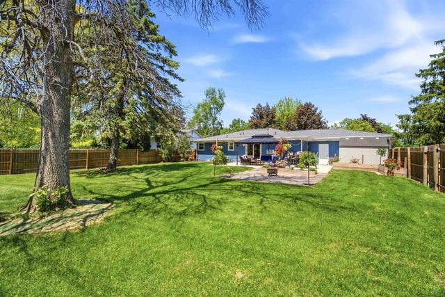 824 W CECIL STREET, Neenah, WI 54956