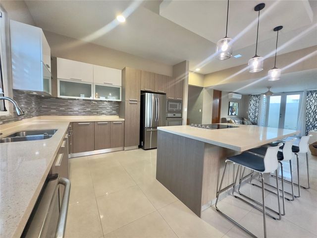 968 KM 1.8 CAMINO LAS PICUAS 8, Rio Grande, PR 00745