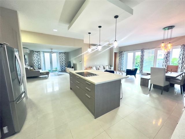 968 KM 1.8 CAMINO LAS PICUAS 8, Rio Grande, PR 00745