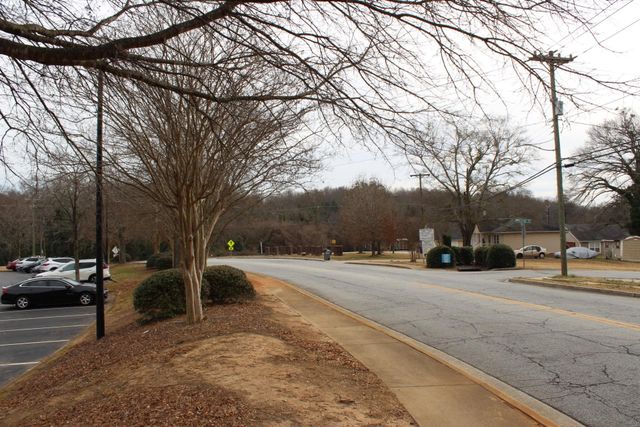 213 Bomar Avenue, Spartanburg, SC 29306