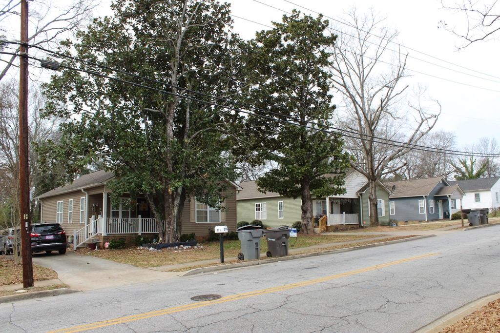 213 Bomar Avenue, Spartanburg, SC 29306