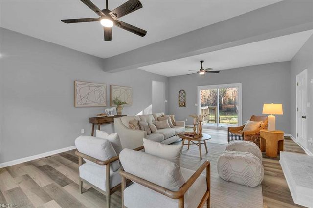 10183 Bumpy RD, Gloucester, VA 23061