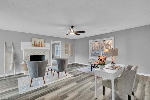 10183 Bumpy RD, Gloucester, VA 23061