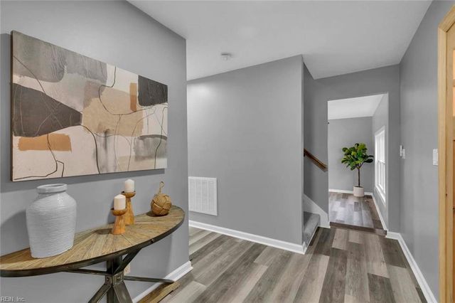 10183 Bumpy RD, Gloucester, VA 23061