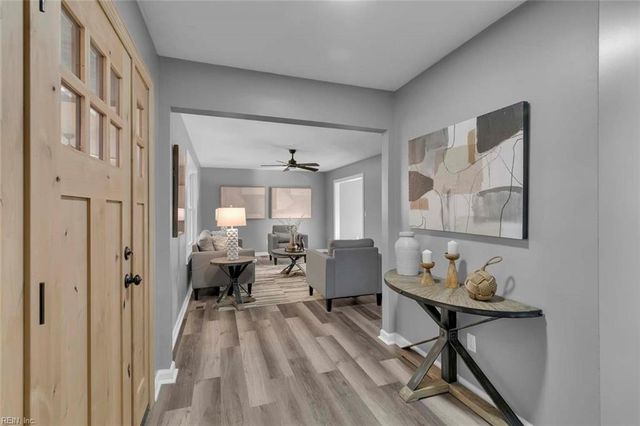 10183 Bumpy RD, Gloucester, VA 23061