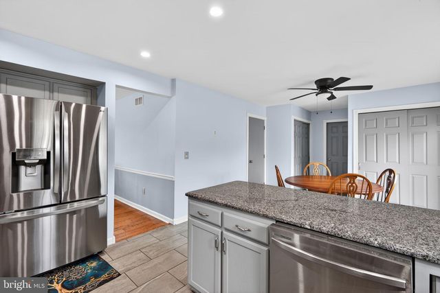 4894 CONCORD DR, Easton, PA 18045