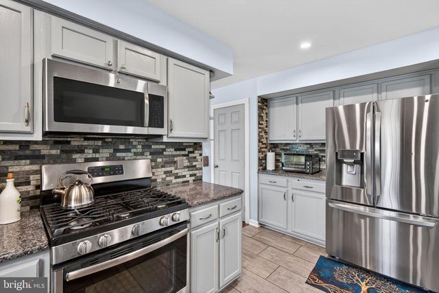 4894 CONCORD DR, Easton, PA 18045