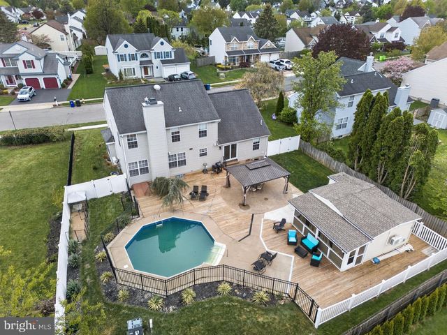 4894 CONCORD DR, Easton, PA 18045