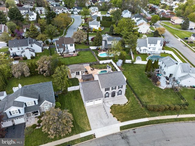 4894 CONCORD DR, Easton, PA 18045