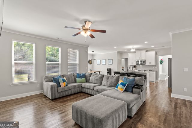 180 Sophie Circle 26, Locust Grove, GA 30248
