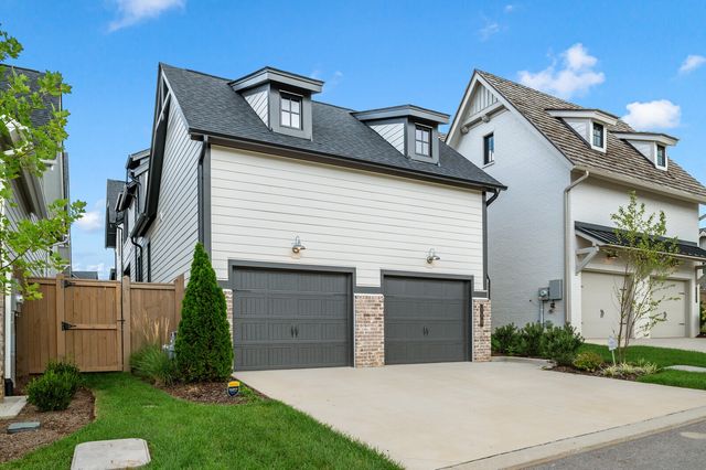 159 Salton Ln, Thompsons Station, TN 37179