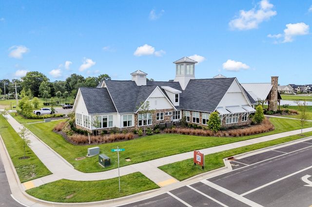 159 Salton Ln, Thompsons Station, TN 37179