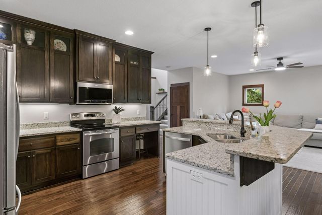 4424 118th Avenue NE, Blaine, MN 55449