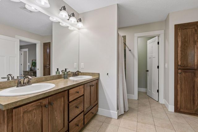 4424 118th Avenue NE, Blaine, MN 55449