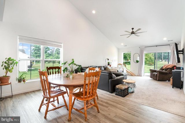 13 SHILLINGTON LANE LN, Carlisle, PA 17013