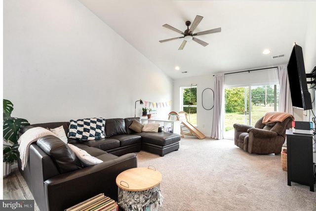 13 SHILLINGTON LANE LN, Carlisle, PA 17013