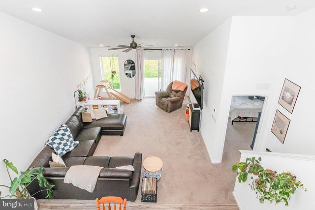 13 SHILLINGTON LANE LN, Carlisle, PA 17013