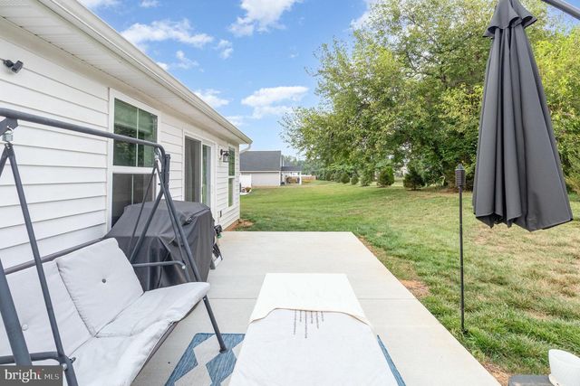 13 SHILLINGTON LANE LN, Carlisle, PA 17013