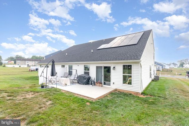 13 SHILLINGTON LANE LN, Carlisle, PA 17013