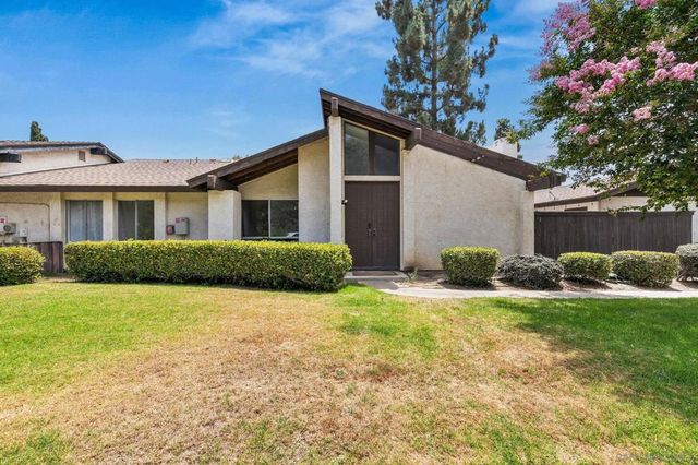 2147 Citrus Tree, Spring Valley, CA 91977