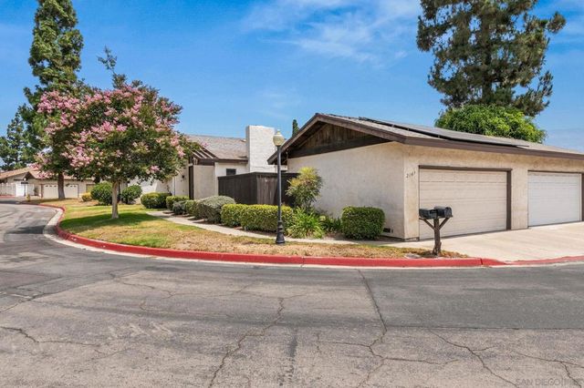 2147 Citrus Tree, Spring Valley, CA 91977