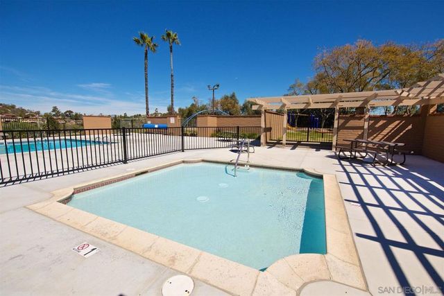 2147 Citrus Tree, Spring Valley, CA 91977