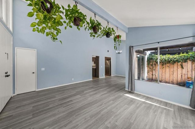 2147 Citrus Tree, Spring Valley, CA 91977