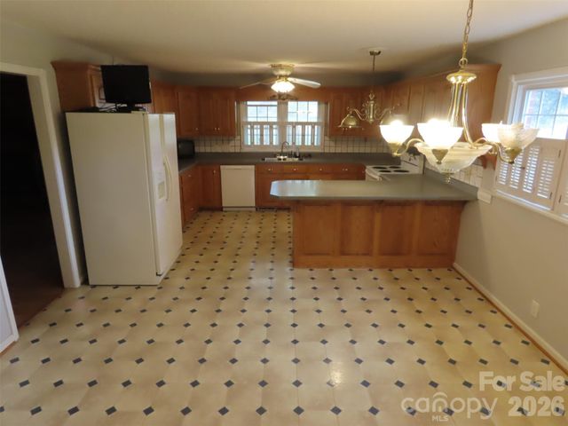 2724 Lucy Short Cut Road, Marshville, NC 28103