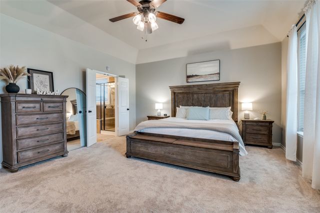 12332 Wagon Bow Drive, Burleson, TX 76028