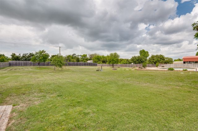 12332 Wagon Bow Drive, Burleson, TX 76028