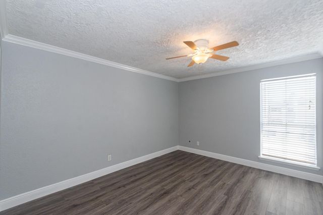 3919 Fairmont Parkway 238, Pasadena, TX 77504