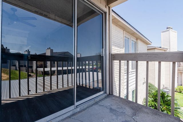 3919 Fairmont Parkway 238, Pasadena, TX 77504