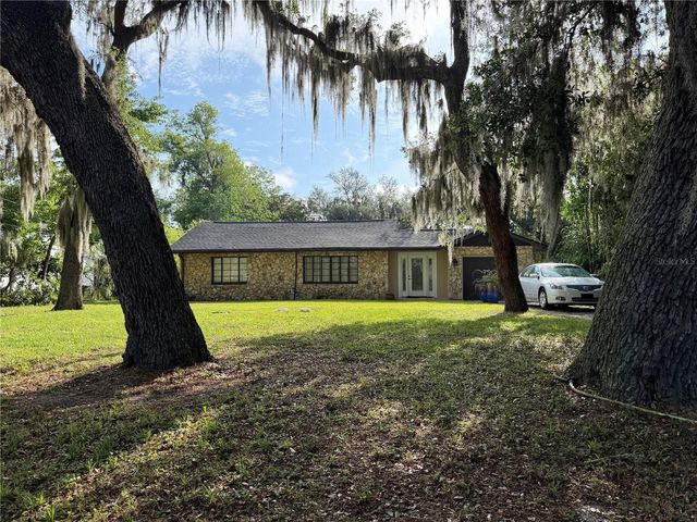 615 HERMITS TRAIL, Altamonte Springs, FL 32701