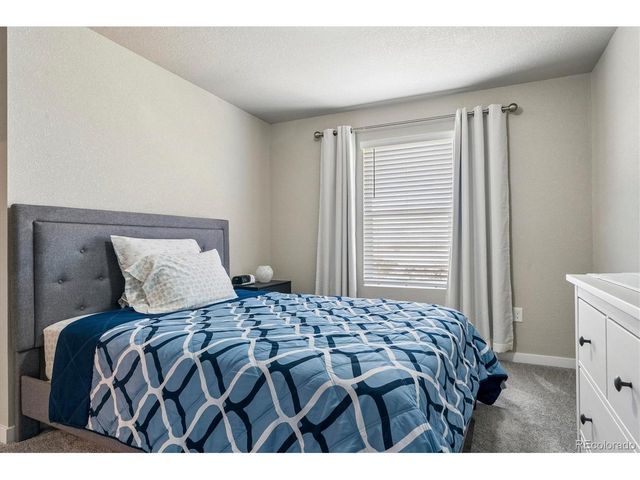 8282 Grey Bark Way, Colorado Springs, CO 80908