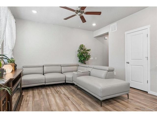 8282 Grey Bark Way, Colorado Springs, CO 80908