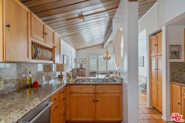 913 Chattanooga Avenue, Pacific Palisades (los Angeles), CA 90272