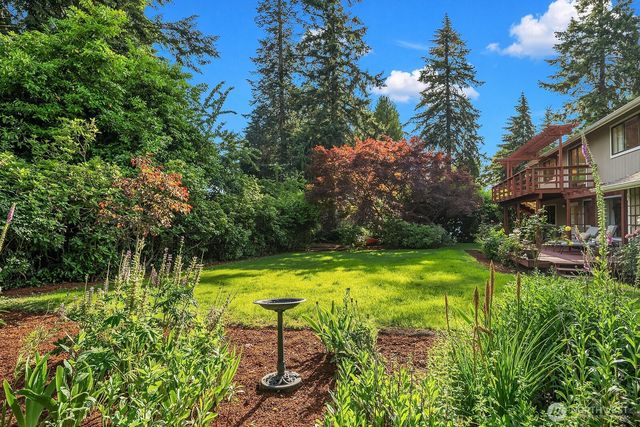2958 72nd Avenue SE, Mercer Island, WA 98040