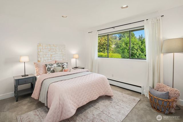 2958 72nd Avenue SE, Mercer Island, WA 98040