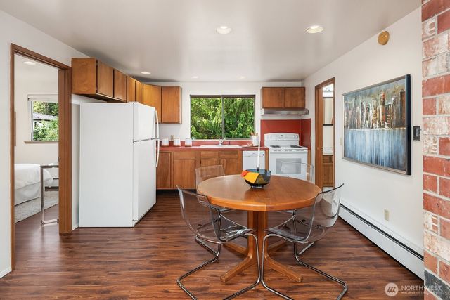 2958 72nd Avenue SE, Mercer Island, WA 98040