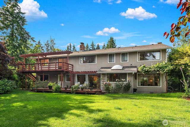2958 72nd Avenue SE, Mercer Island, WA 98040