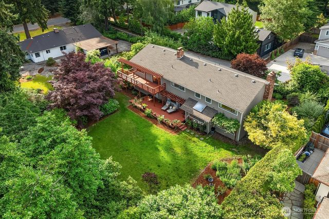 2958 72nd Avenue SE, Mercer Island, WA 98040